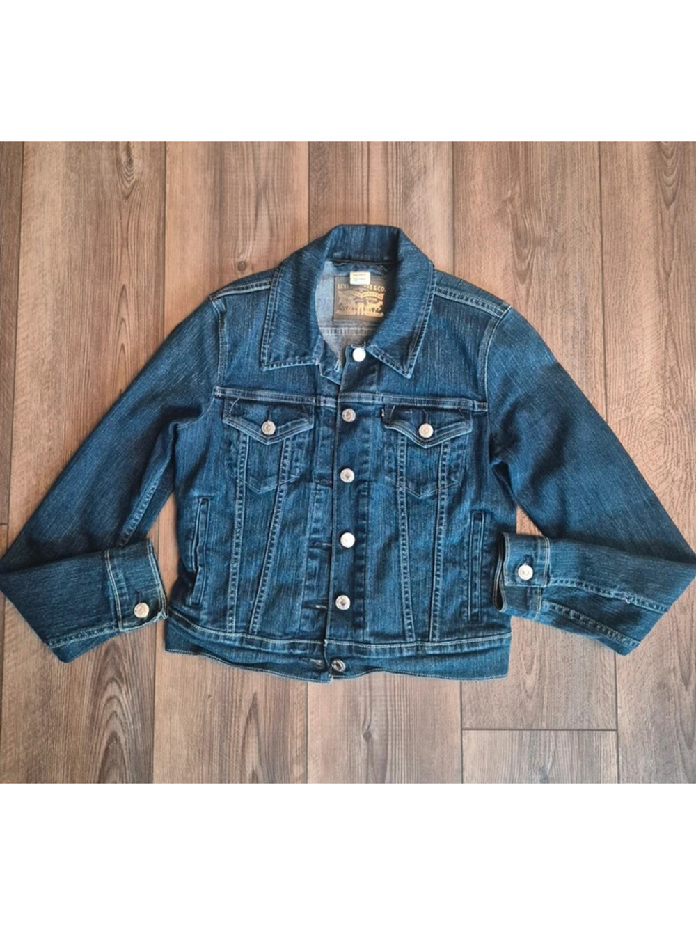 Levi's Blue Tab Elevated Collection Iconic Denim Trucker Jacket Small